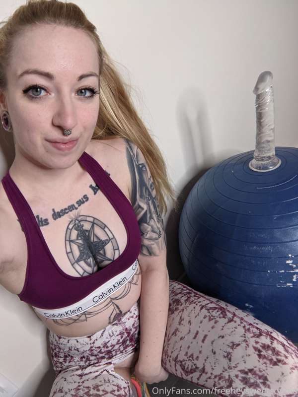 I cut my legging for this 5min videos that you can find on m..