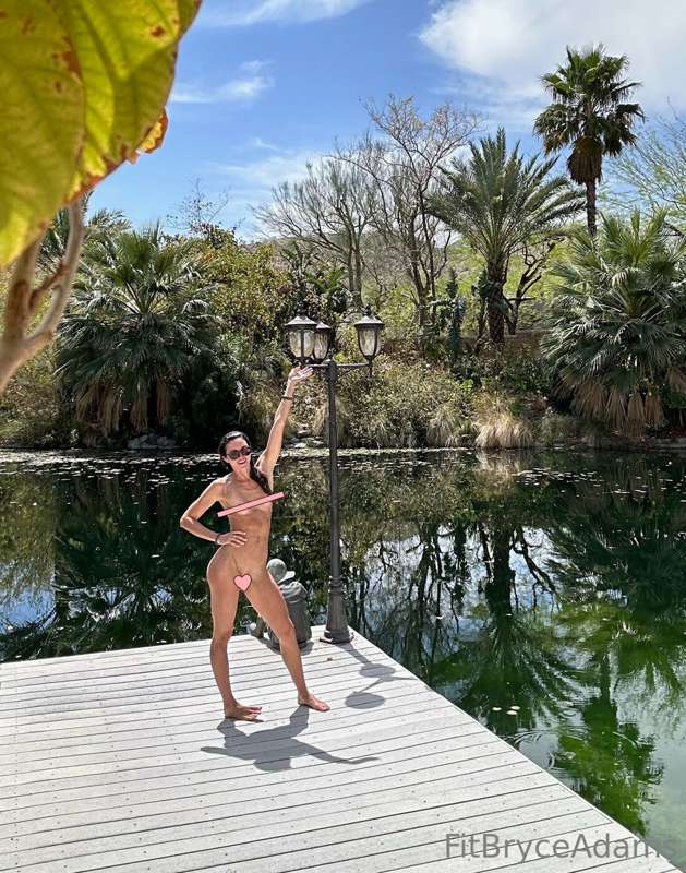 Skinny dipping is the only way to swim, change my mind😉