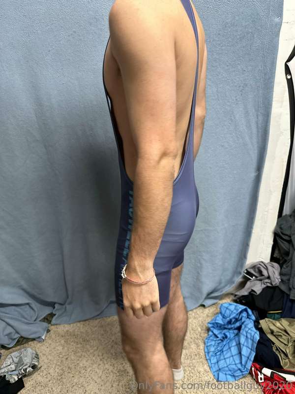 Wrestling singlet wearing private! 26