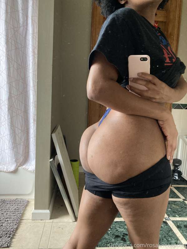 Cum on my ass please. 1