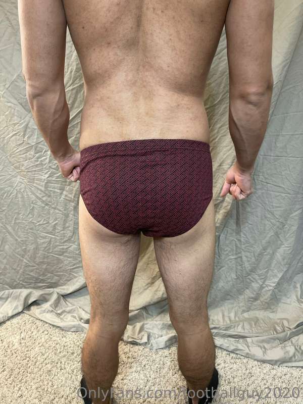PVT Martinez shows off his goods lol set 2 23