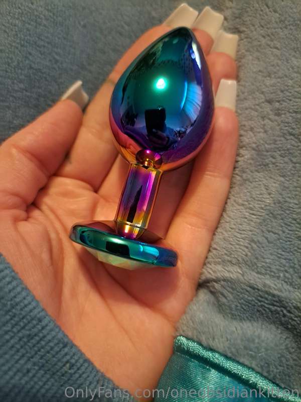 I got the prettiest toy a little while ago 😍 Can't wait to t.. 2