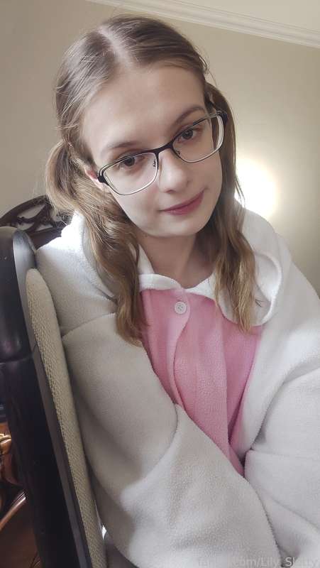 Lily_Slutty - Fansly - 18 Feb, 2024 4