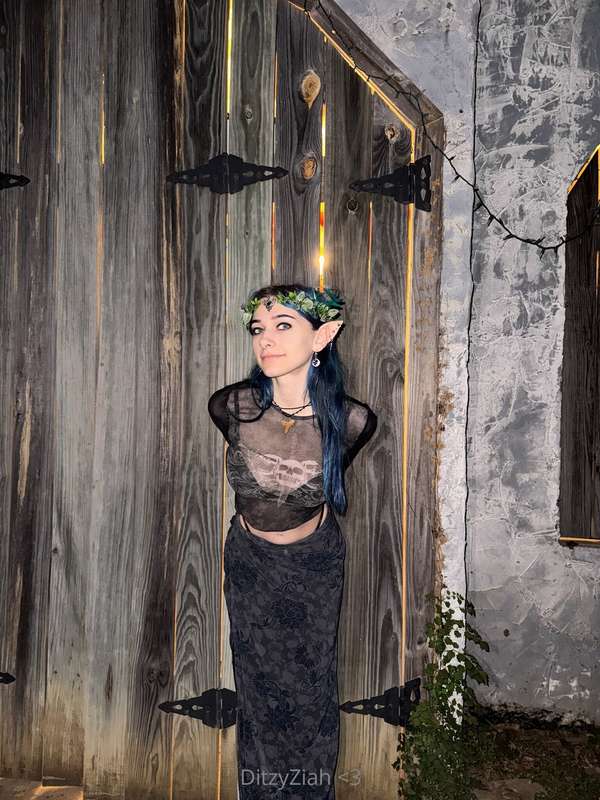 anyone looking for an elf girl gf to take to the renaissance.. 1