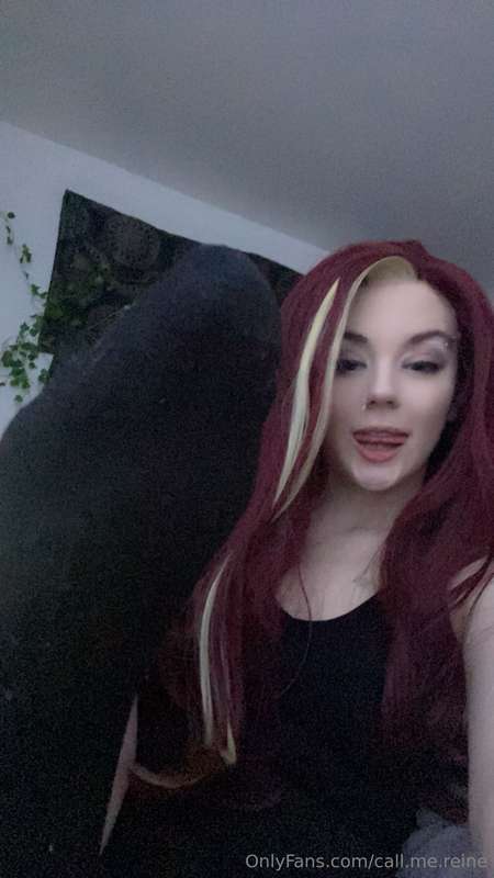 Me smiling makes u weak 2