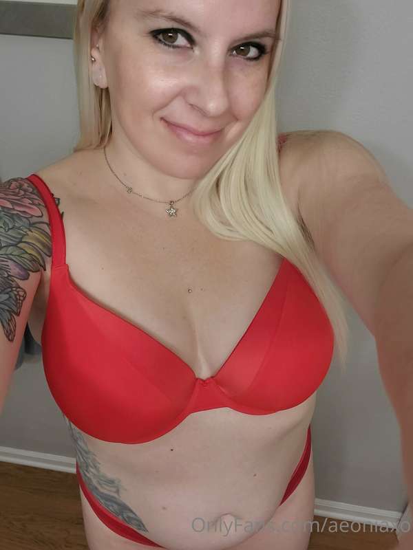 Thesexyvee - Onlyfans - 10 Mar, 2022