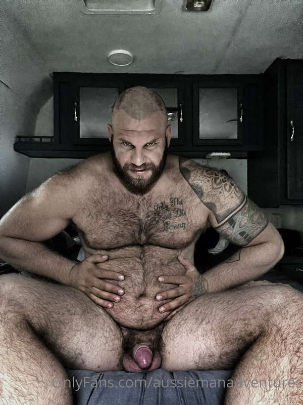 Who wants to rub my hairy belly..??