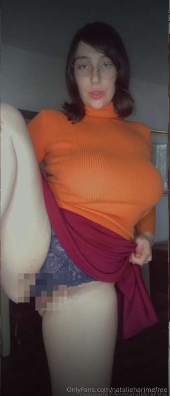 What type of dildo would you like to see Velma get fucked by..