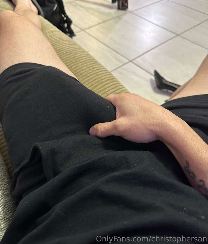 This dick is so hard🍆