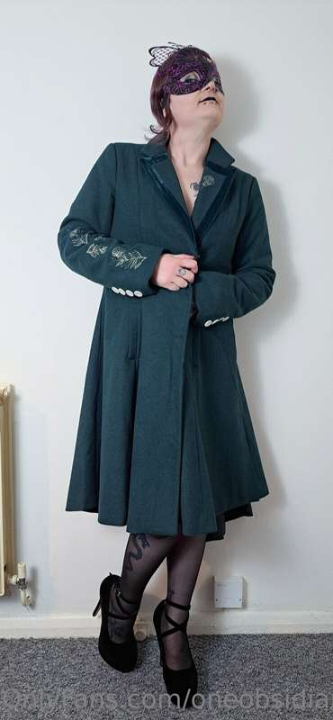 Hump day tomorrow! Let's see what's hidden under this jacket..