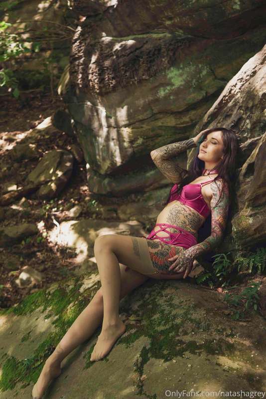 Which picture is your favorite from my latest shoot? If this.. 27