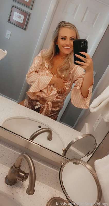 DM