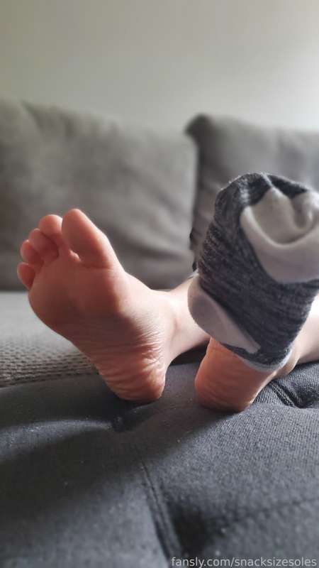 Snacksizesoles - Fansly - 16 Jul, 2023 5