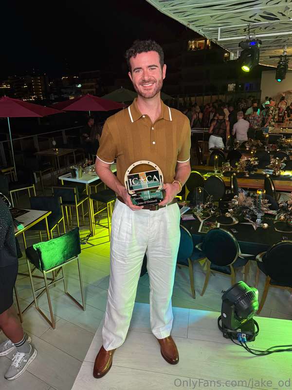 I WON 🥳🏆 Hey guys! Last night was the first annual Internati..