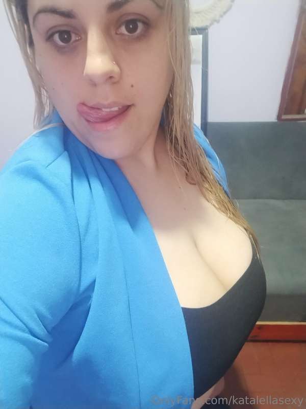 Bebecita bebesita caliente 🔥🔥🔥
