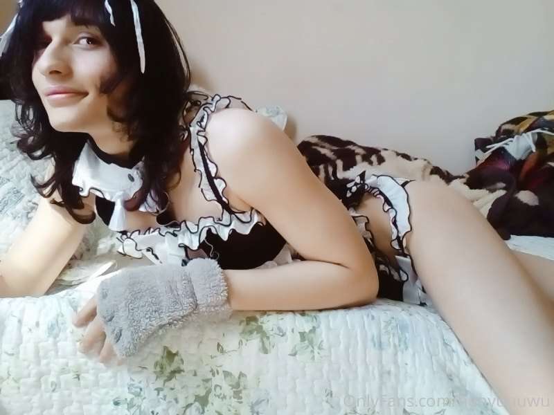 Nyaaan~ >w 8