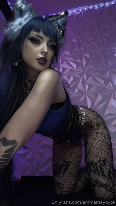 Emmamaybyte - Onlyfans - 27 Dec, 2024 8