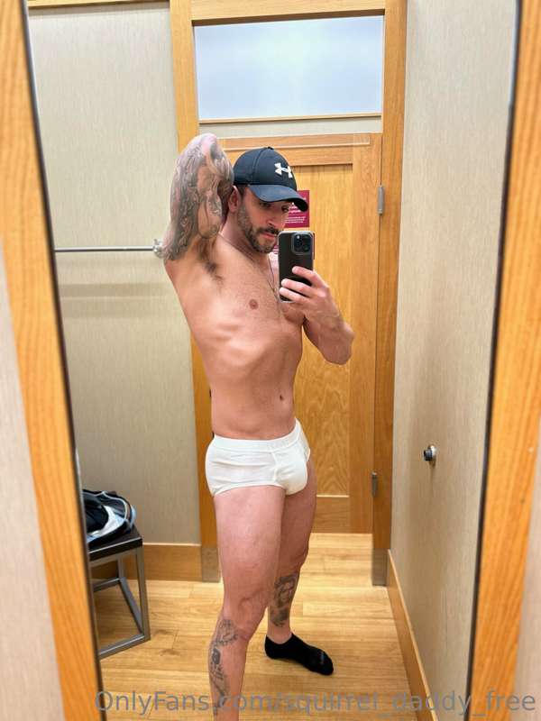 A little dressing room fun, come get a little naughty with m..