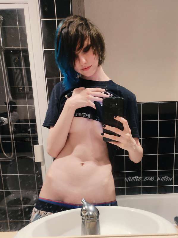my ass looks edible when I put it here? 2