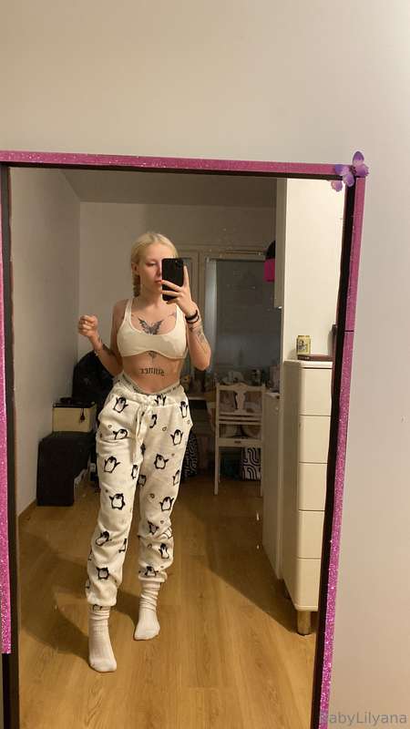 Would you fuck me hard? 😳😉🍆💦