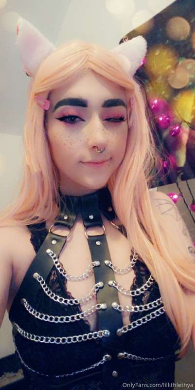 Second outfit ^.^ 6