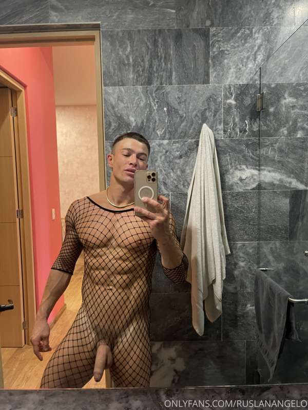 Just shoot with @mikeherrera in fishnets cumin up for later ..