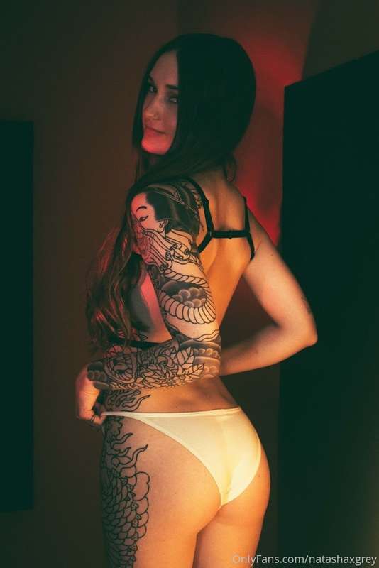 My first photoshoot ever when I was 18 :) 2