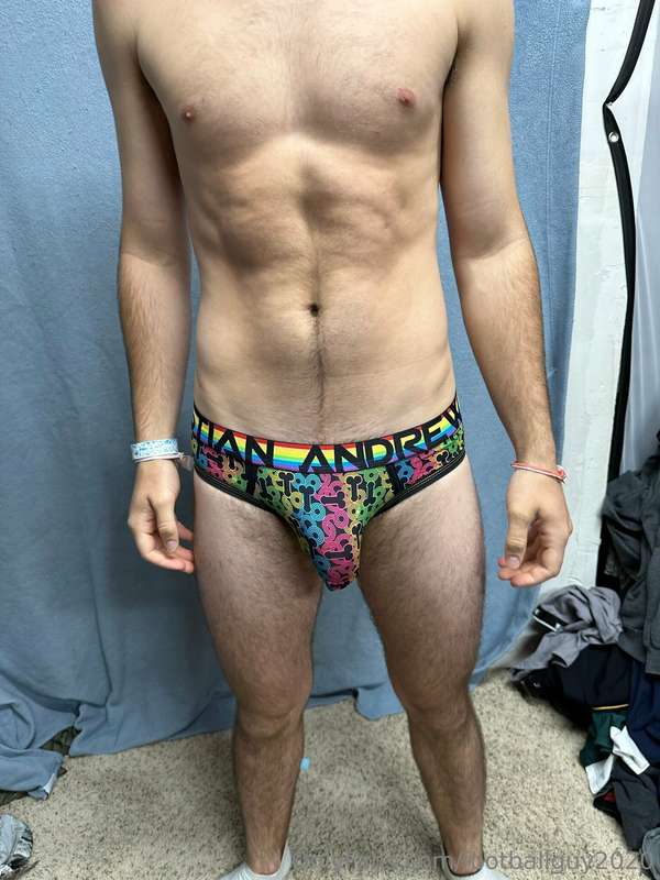 The private in AC briefs! 1