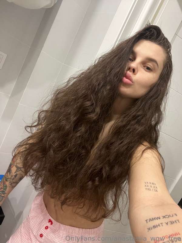 😽
