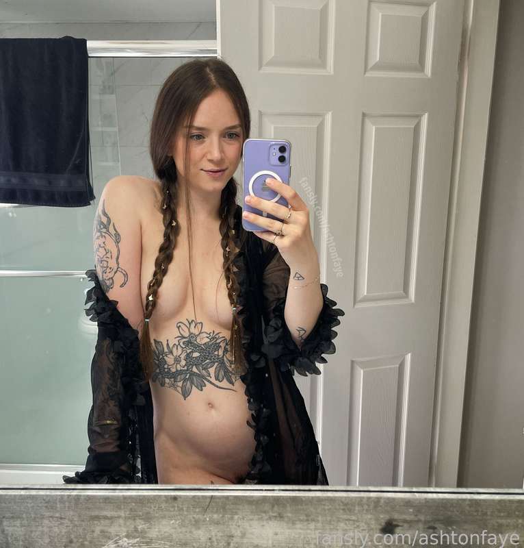 Ashtonfaye - Fansly - 14 Feb, 2023 1