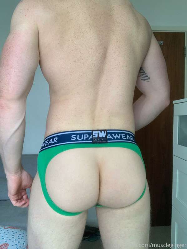 Post a 🍑 if you wanna see more of my ass