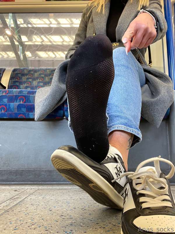 I was too busy taking my socks off on the train that I didn’.. 4