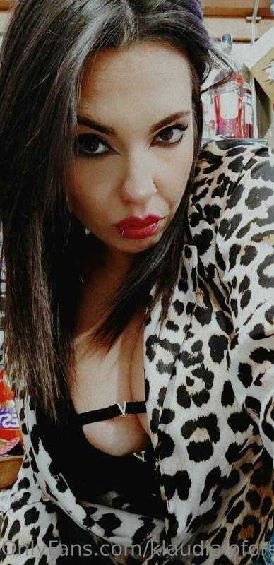 Voglio fare la monella 💦💦💦 Corri a vedere in dm 😏😏😏