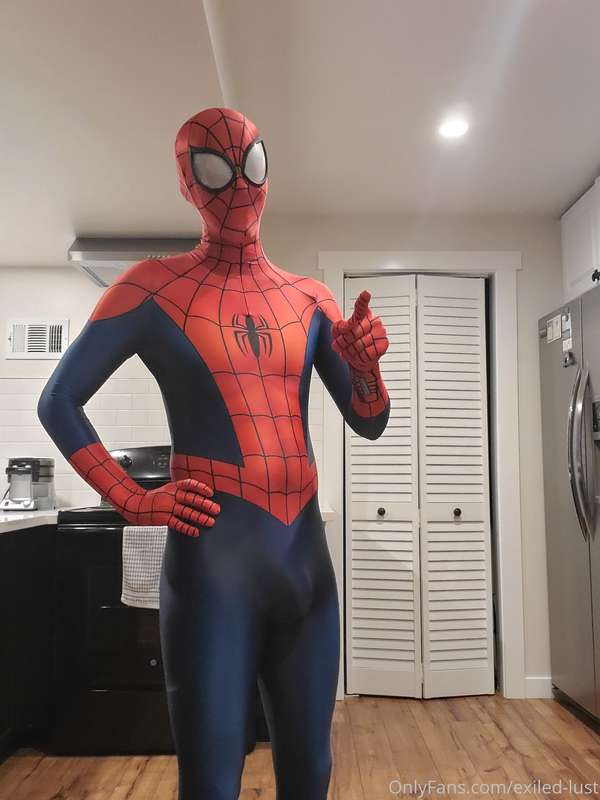 How can I help you? Like the look?