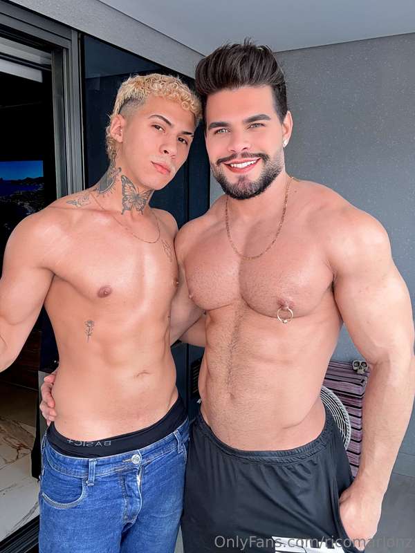 Full Video - Rico Marlon e Eros Apolloonlyfans.com/erosapoll..