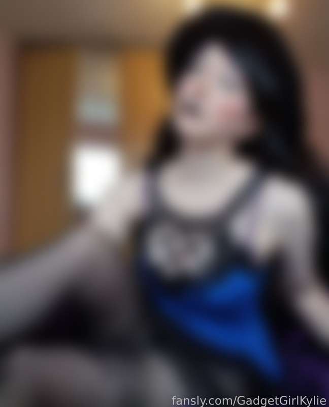 Gadgetgirlkylie - Fansly - 04 Sep, 2023 3