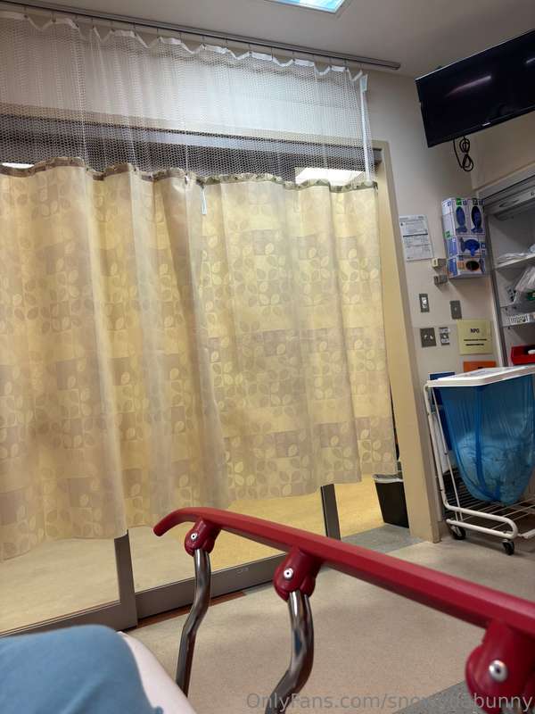 I have a concussion right now. I’m gonna be off my phone res..