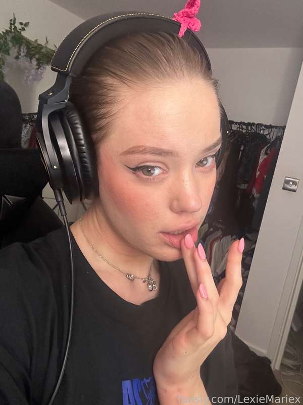 Lexiemariex - Fansly - 28 Mar, 2025