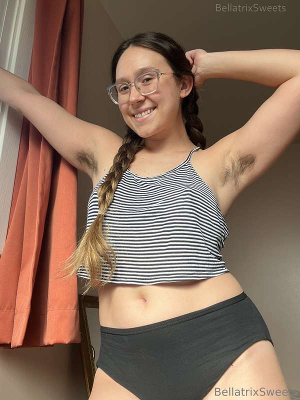 can you see my pubes peaking out? 3