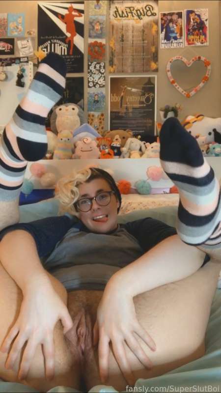 Superslutboi - Fansly - 25 Nov, 2021 10