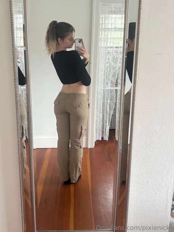Not going to lie… taking these made me really horny… 10