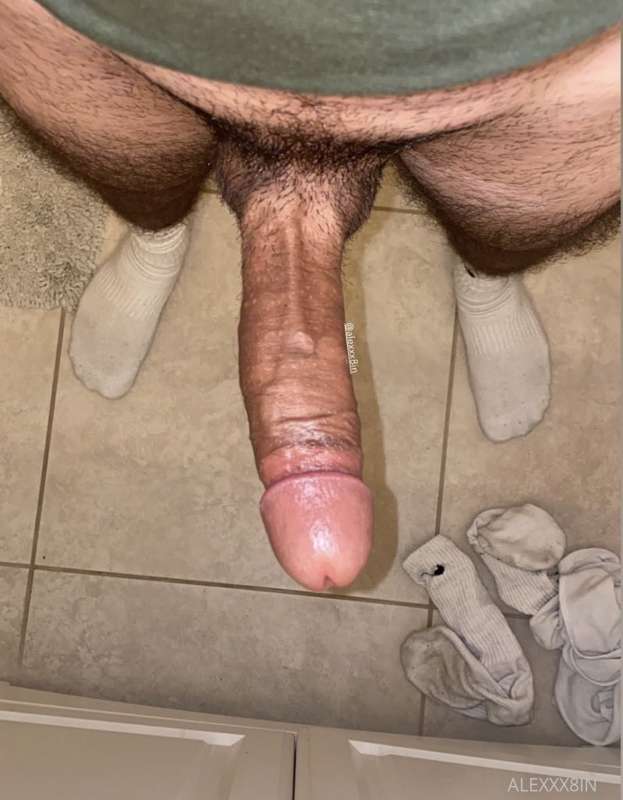 Be honest do you think I have a pretty dick? 😉