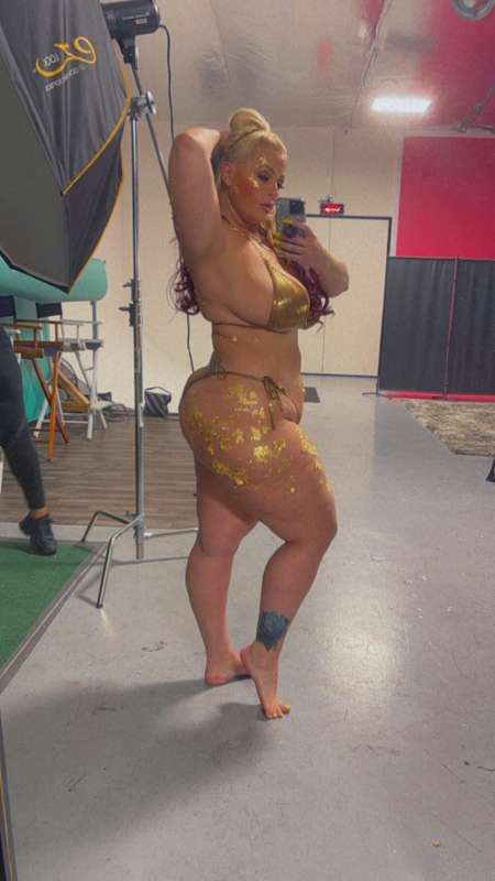 Sexy jungle photo shoot bts 🍃🐆 4