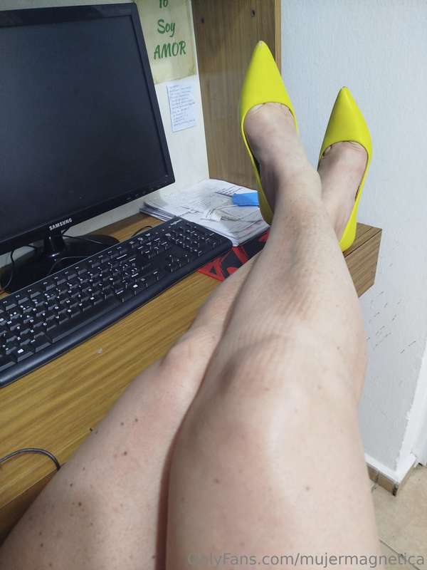 Are you free for me now? I want your hot cum.😍