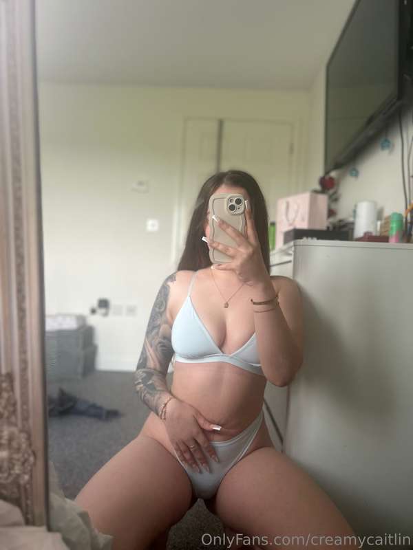 Creamycaitlin - Onlyfans - 11 Apr, 2025