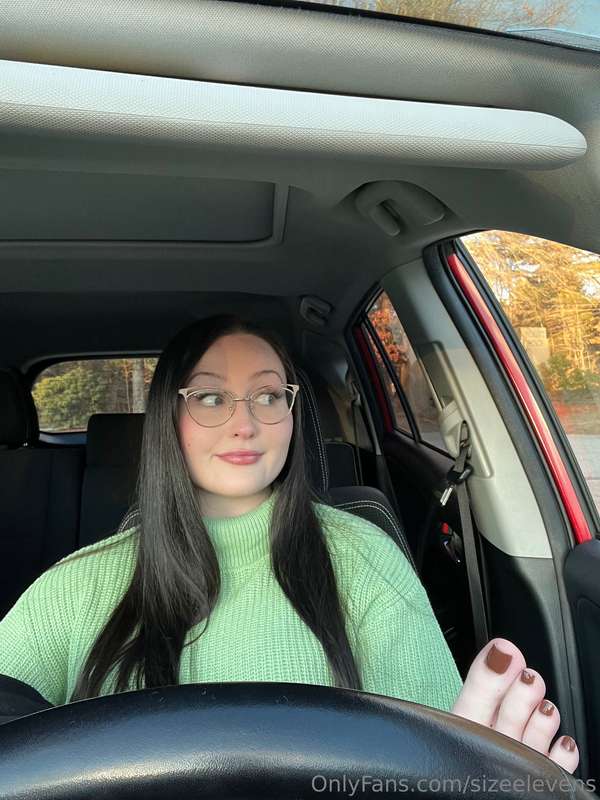 Would you cum on my cute sweater or have me take it off?☺️ 6