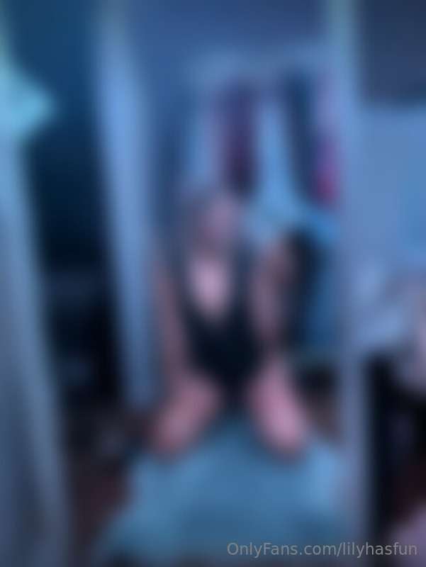 Hot nerd coming your way!! 😈 Make sure you're mentally ready..