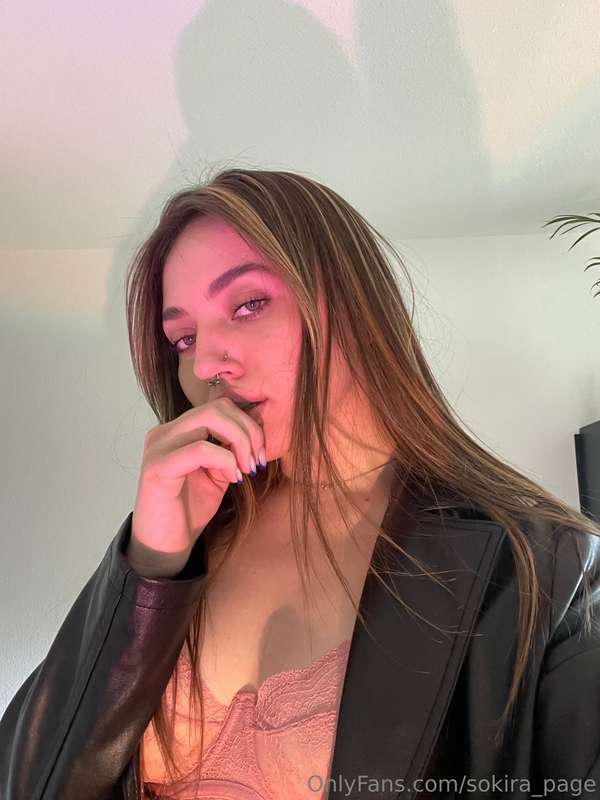 Sokira_Page - Onlyfans - 24 Mar, 2024