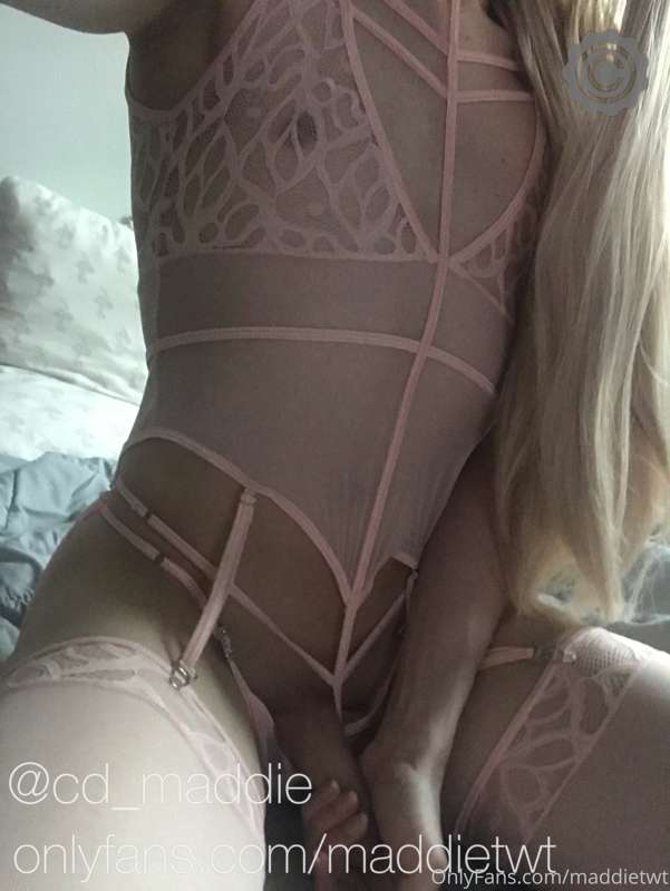 I was on chaturbait with this outfit on! Make sure u stop by.. 13