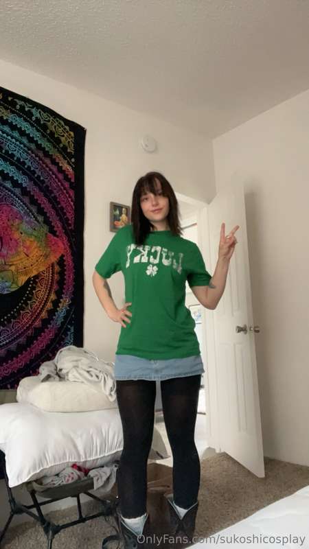 Happy st. paddy’s day!!!!!🍀🌈🤩💙🩵 are you wearing green?! 4